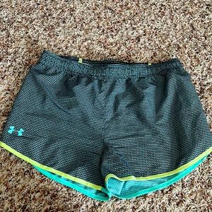 Youth xl UnderArmour shorts. Drawstring waist